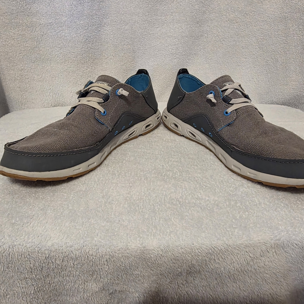 Columbia Men's Gray and Blue Loafers